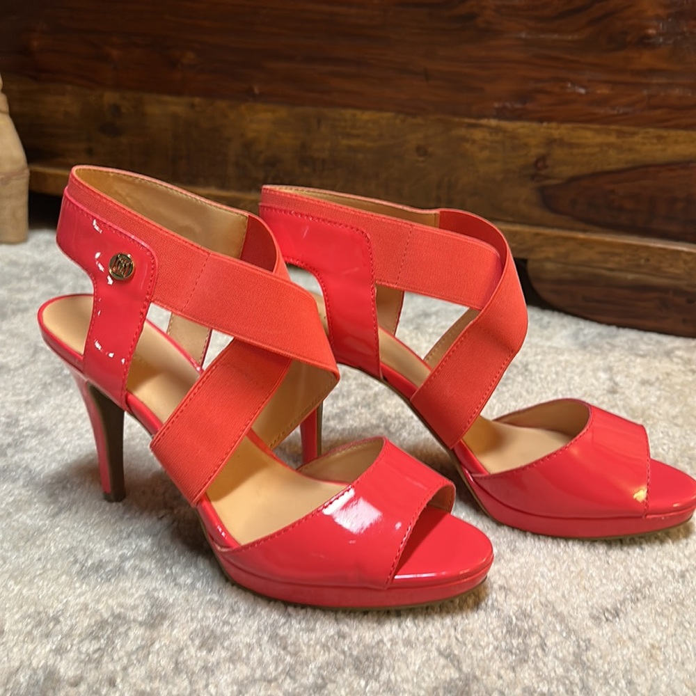 LIZ CLAIBORNE Women's Pink Faux Patent Leather Strappy Open Toe Pumps size 9